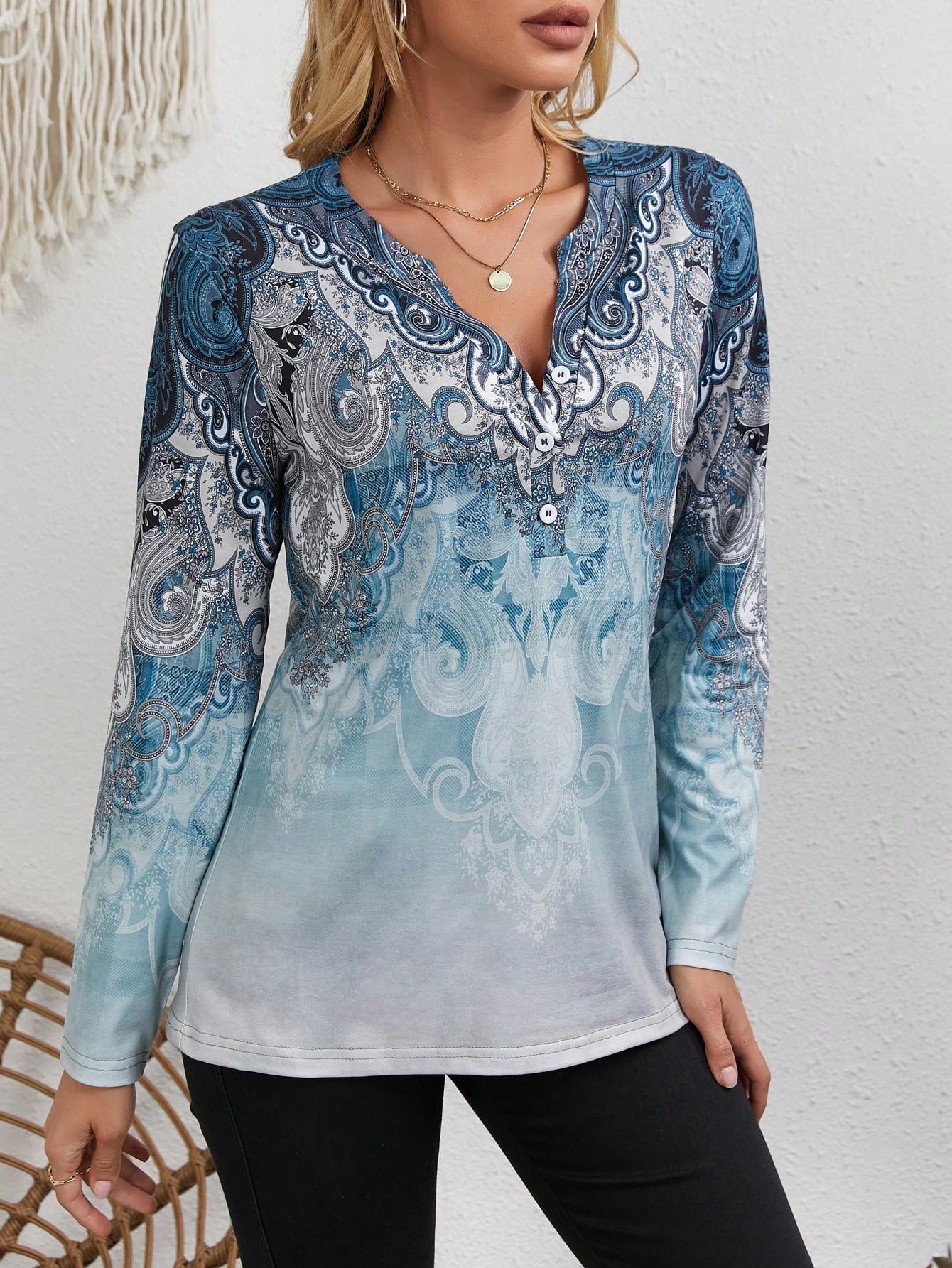 Vintage Fashion Prints - Women's Ethnic-Style Top: Vintage Print, Long