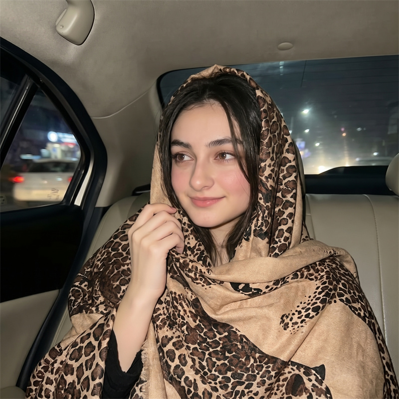 Vintage Leopard Print Hijab an - Vintage Fashion Prints review and price