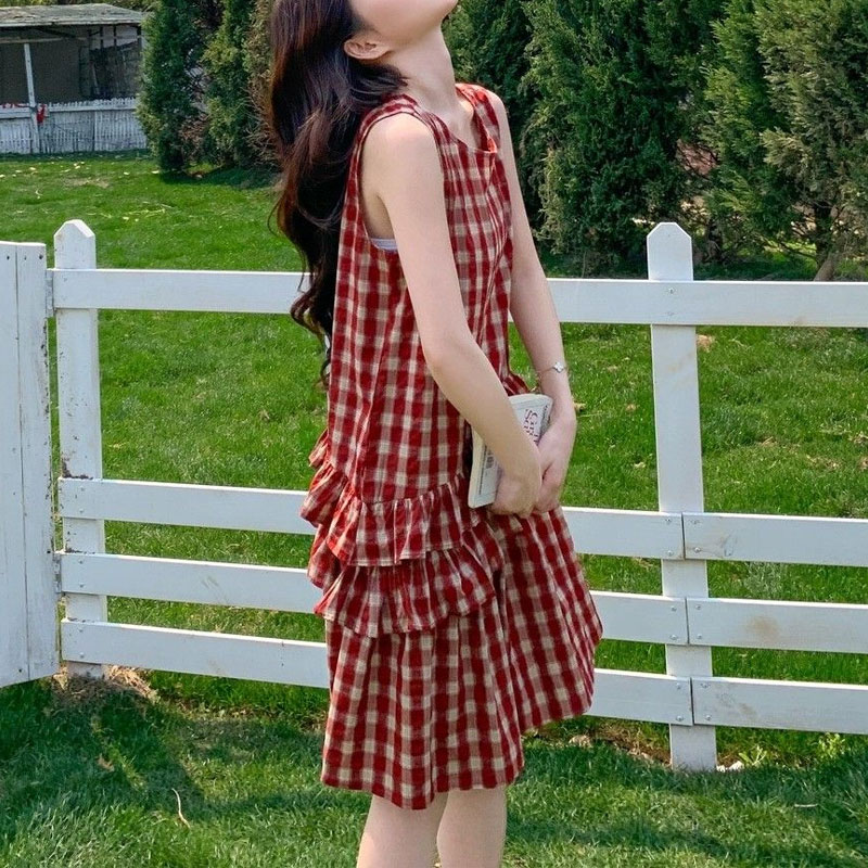 Fashionable Ruffles Patchwork  - Vintage Fashion Hong Kong review and price