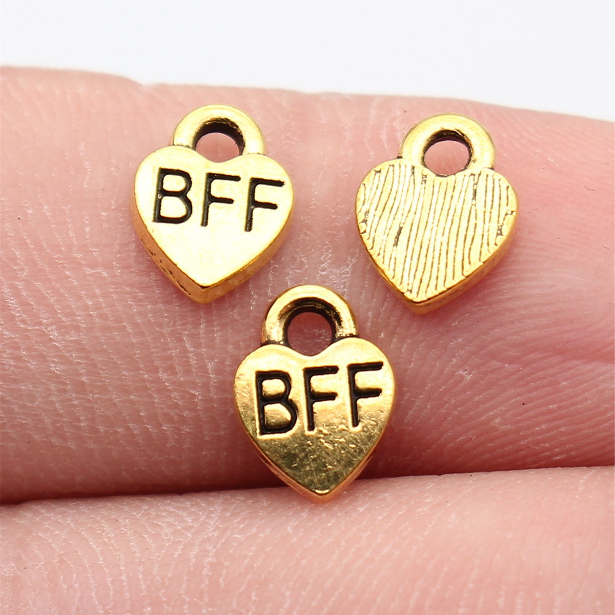 40pcs 9.3x7mm Antique Gold Col - Vintage Fashion Labels review and price