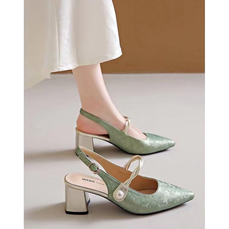 2026 Elegant Women Pointed Toe - Vintage Fashion Prints review and price